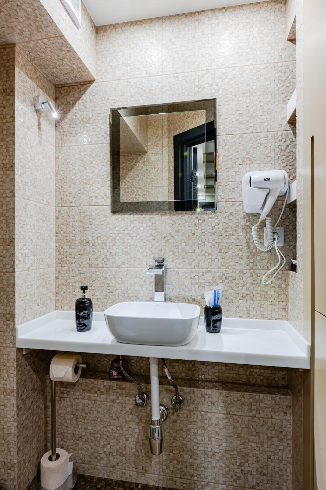 Luxury Apartment With Pool And Hammam Kiev Eksteriør bilde