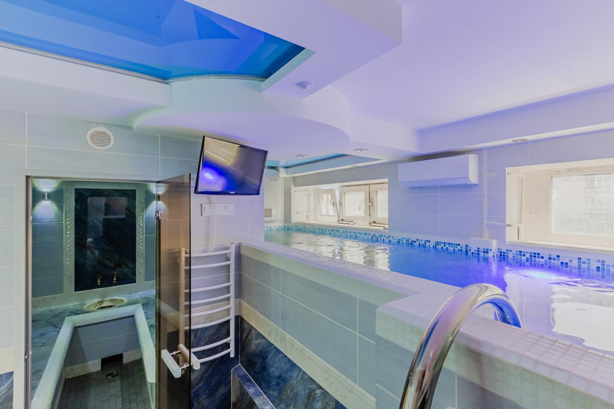 Luxury Apartment With Pool And Hammam Kiev Eksteriør bilde