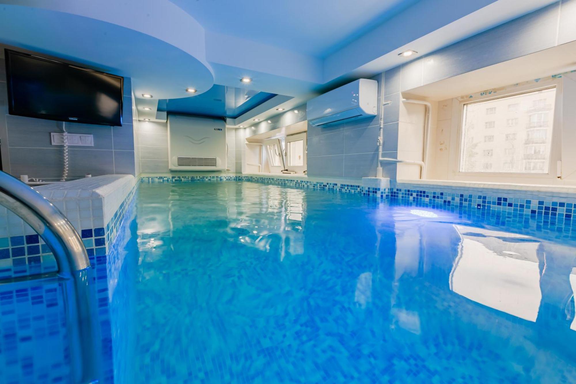 Luxury Apartment With Pool And Hammam Kiev Eksteriør bilde